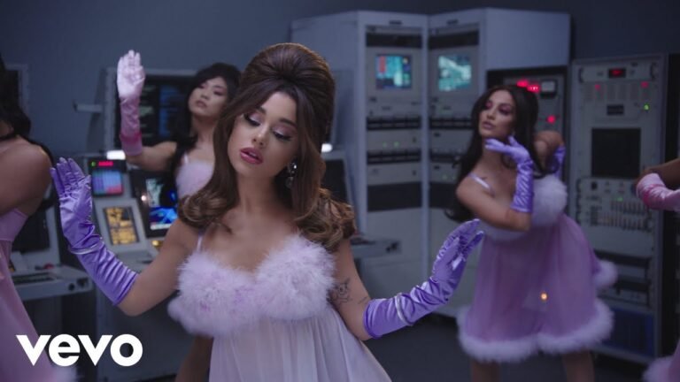 Ariana Grande – 34+35 (official video)